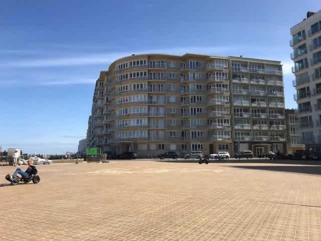 Апартаменты Seaview With Style Остенде Экстерьер фото